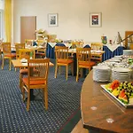 Vienna House Easy By Wyndham 4* באד אויינהאוזן