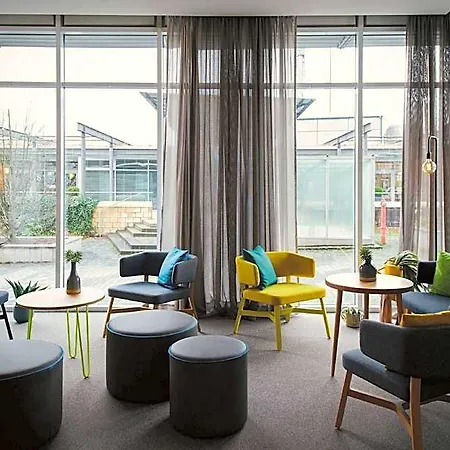 Vienna House Easy By Wyndham 4*