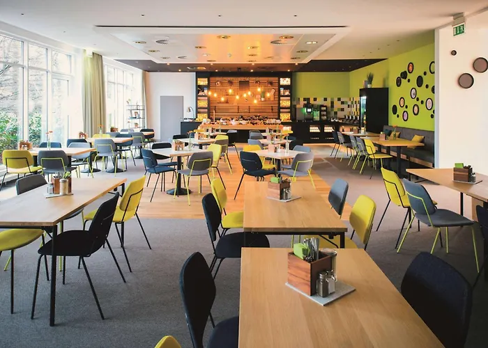 Vienna House Easy By Wyndham Hotel 4*